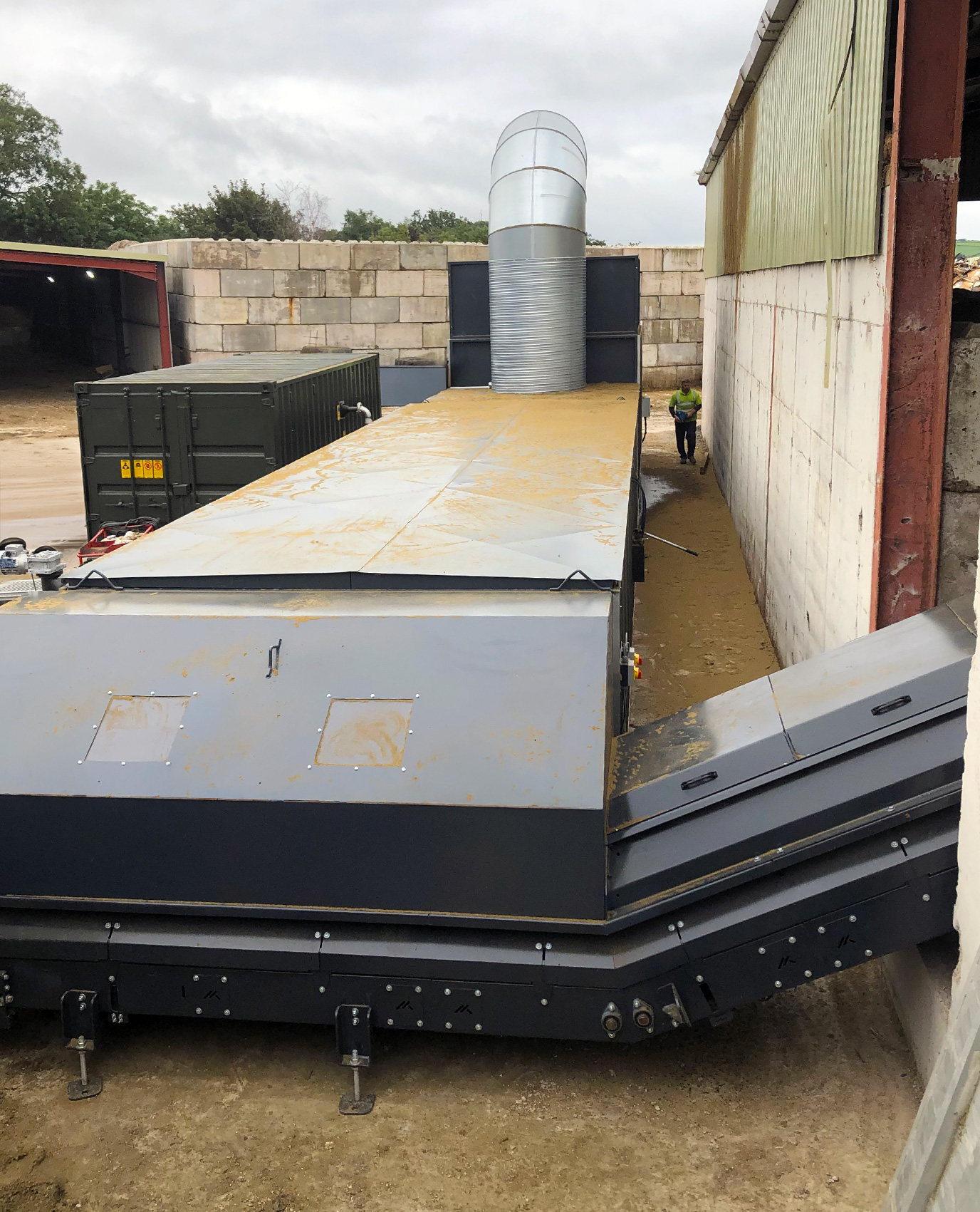Belt conveyor discharge solution 2