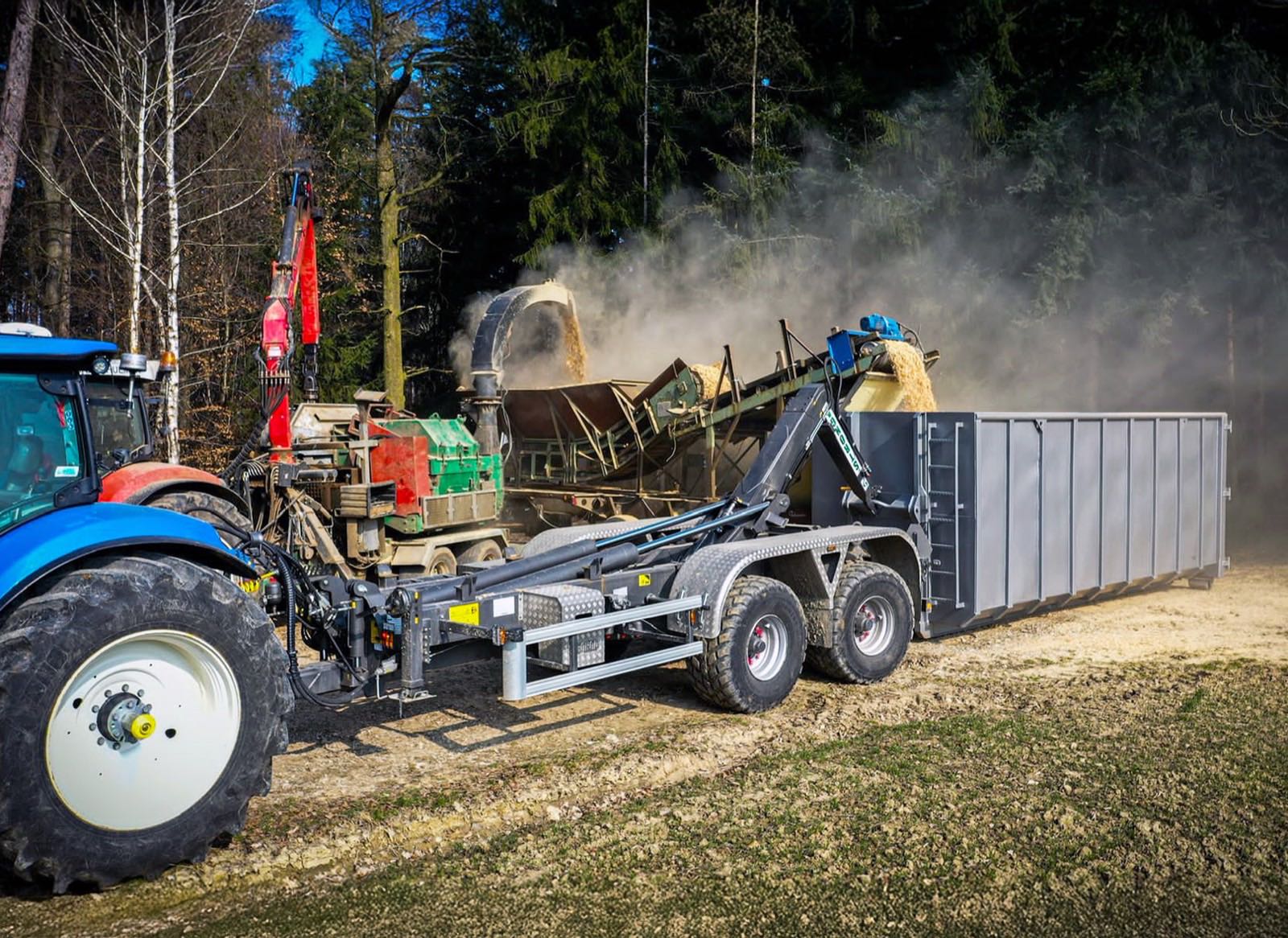 Woodchip being loaded into FlowDrya drying system